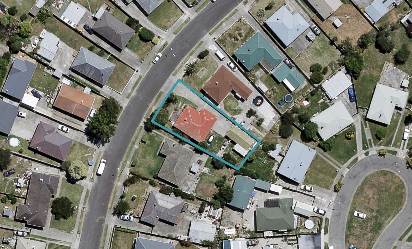 14 Neal Crescent, Onekawa, Napier - Carousel 1