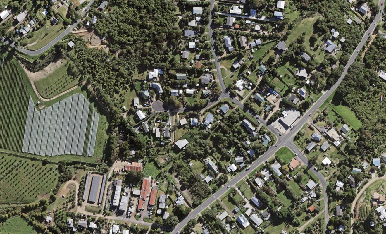 3 Hartley Avenue, Onetangi, Waiheke Island - Carousel 1