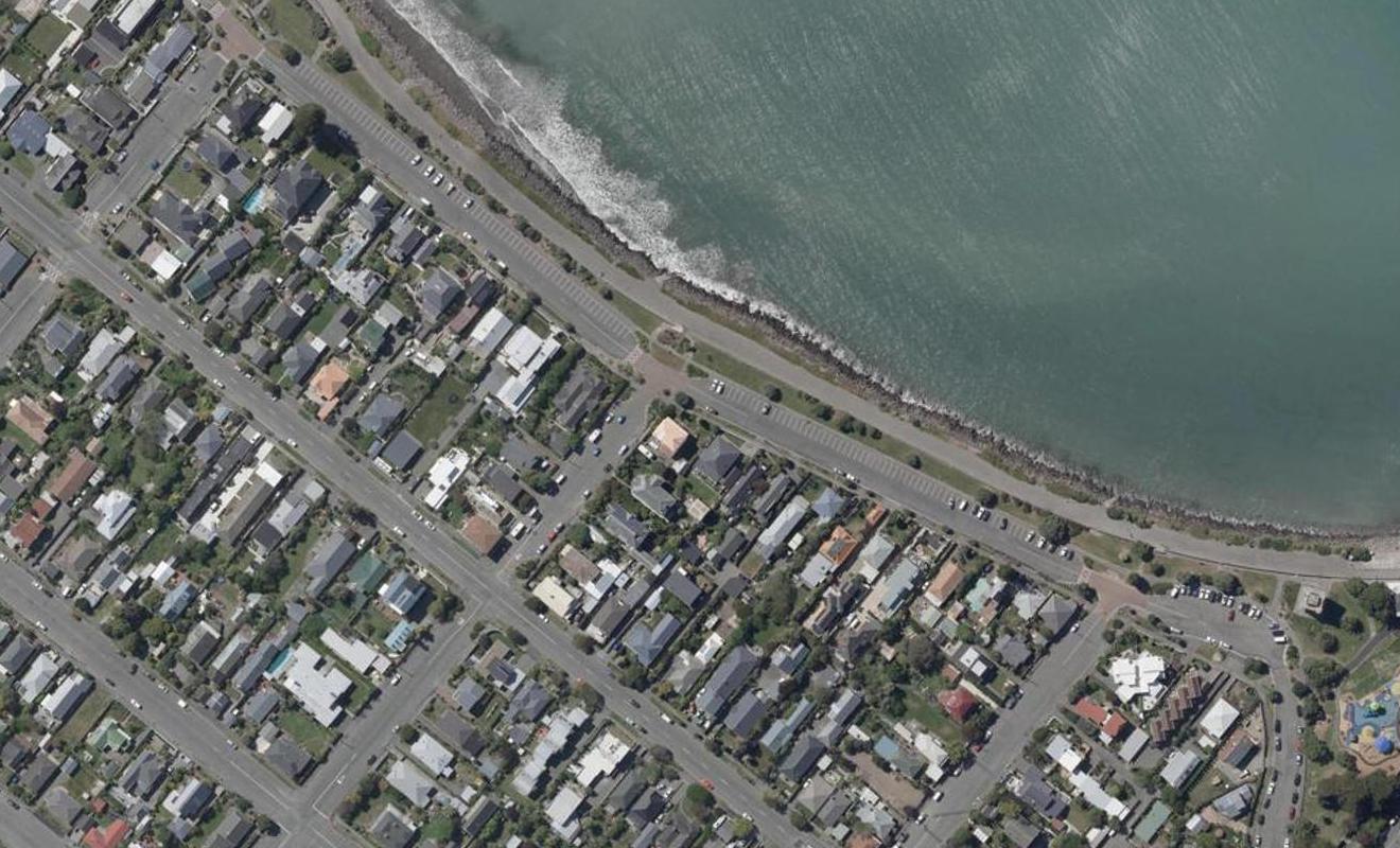 114 Esplanade, Sumner, Christchurch - Carousel 1