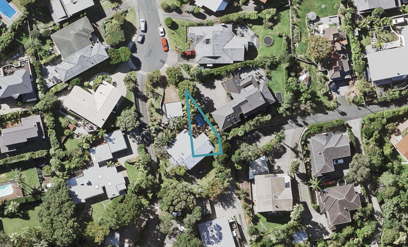 14E Cloverly Crescent, Campbells Bay, Auckland - Carousel 1
