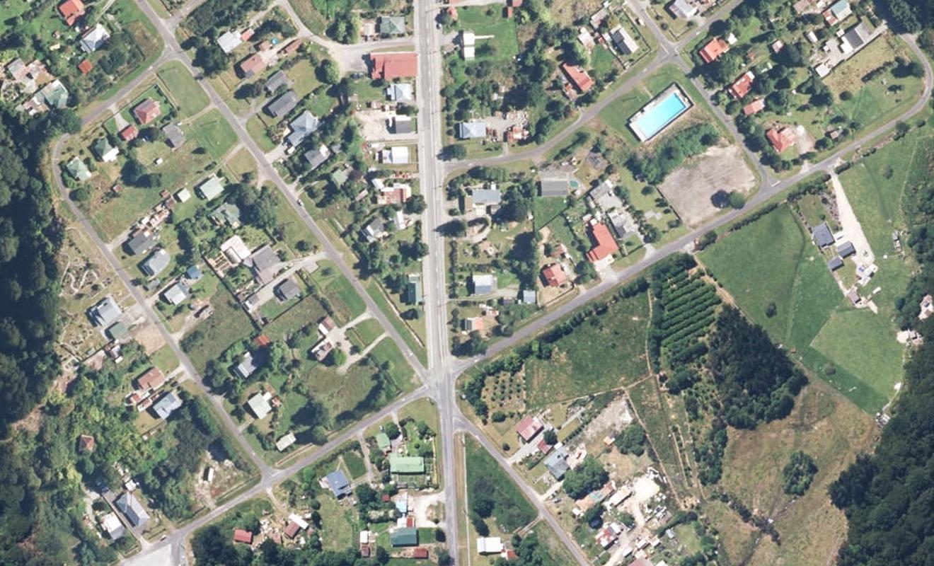 4 Hart Street, Blackball, Greymouth - Carousel 1