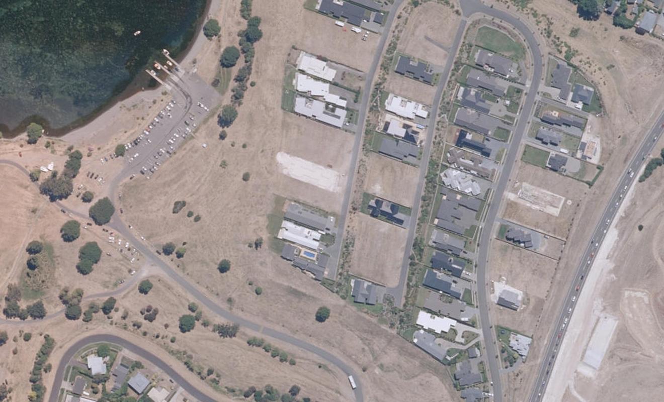 30 Kuiwai Drive, Rainbow Point, Taupo - Carousel 1