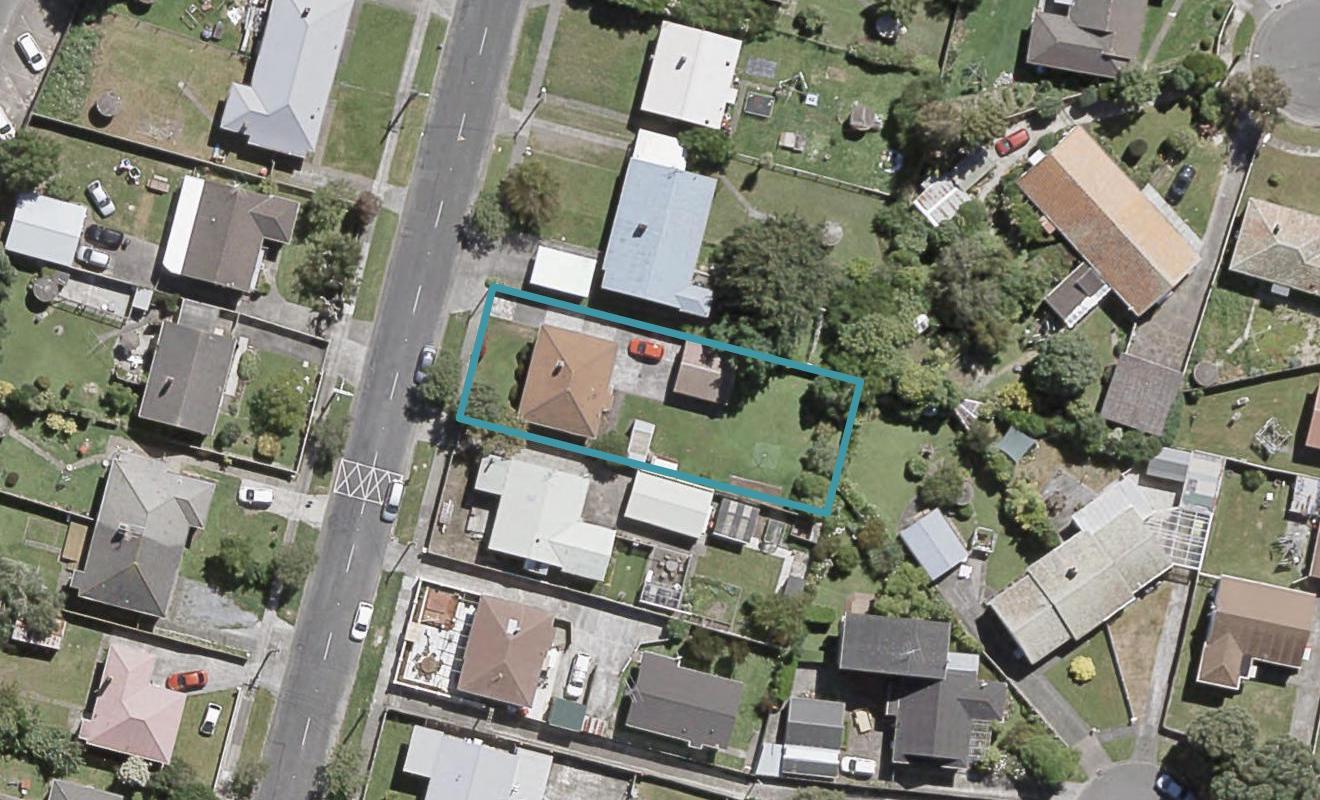 12 Taita Drive, Boulcott, Lower Hutt - Carousel 1