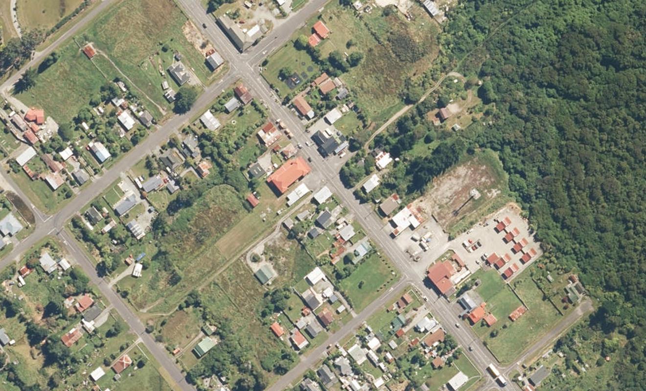 64 Seddon Street, Kumara, Greymouth - Carousel 1