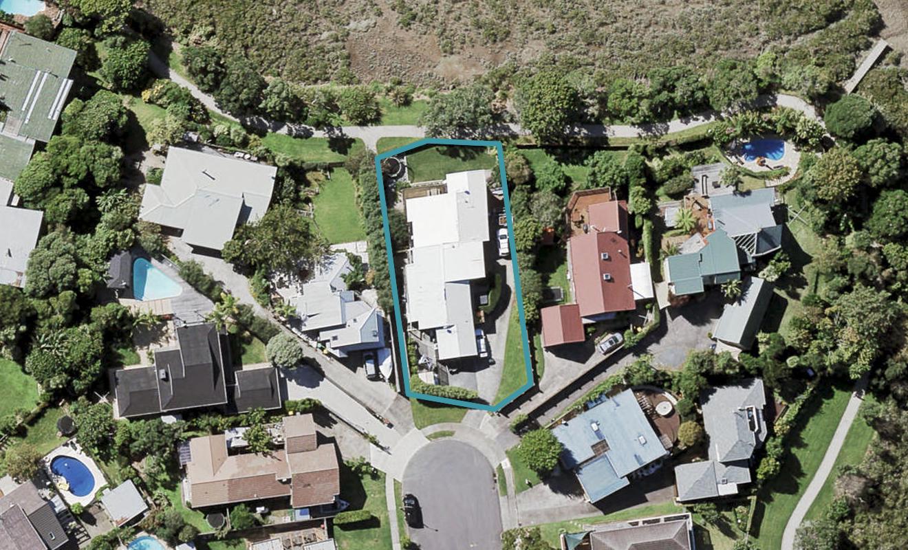 1/18 Davita Place, Farm Cove, Auckland - Carousel 1
