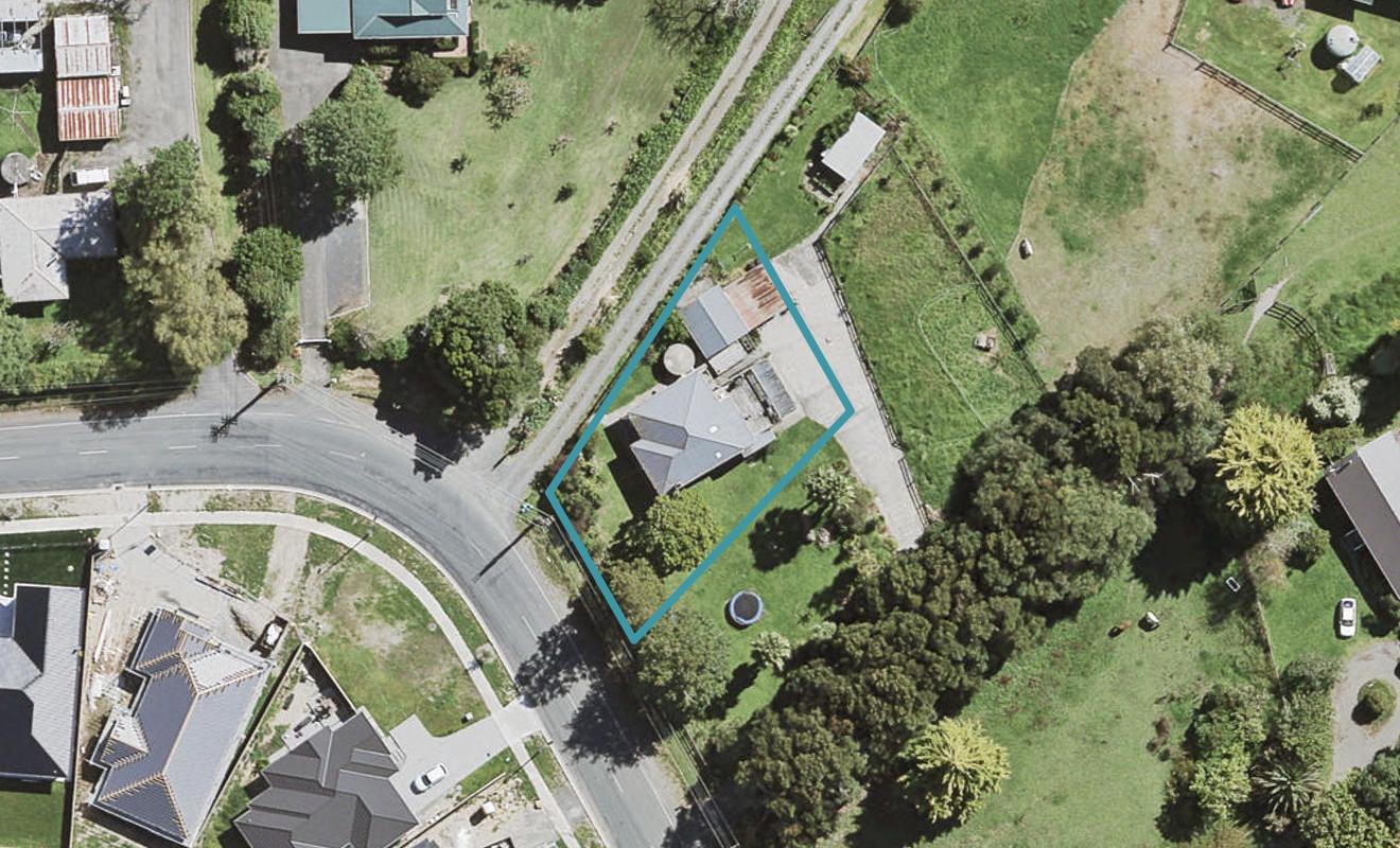 96A Matua Road, Huapai, Kumeu - Carousel 1