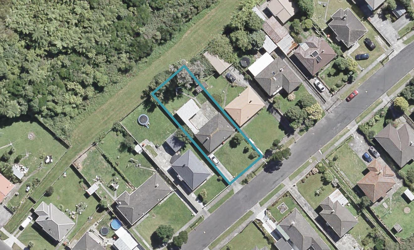 37 Fleet Street, Naenae, Lower Hutt - Carousel 1