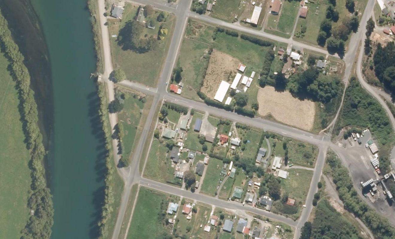 6 Berry Street, Kaitangata - Carousel 1