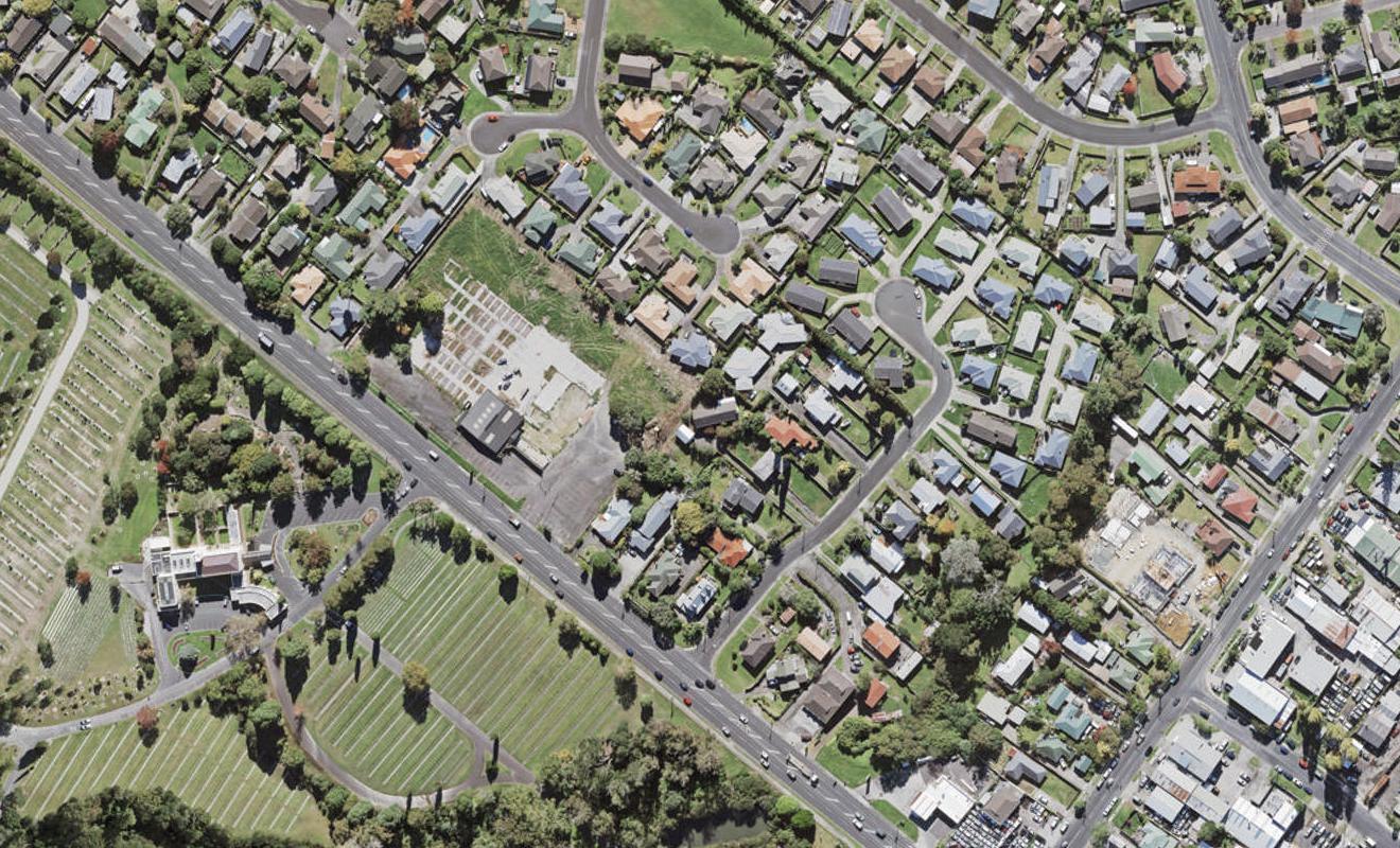 6C Palmer Avenue, Glen Eden, Auckland - Carousel 1