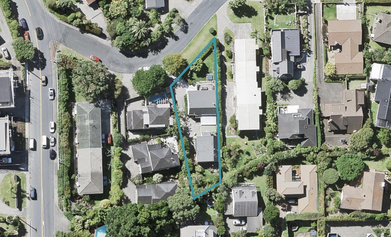 3A Whitby Crescent, Mairangi Bay, Auckland - Carousel 1