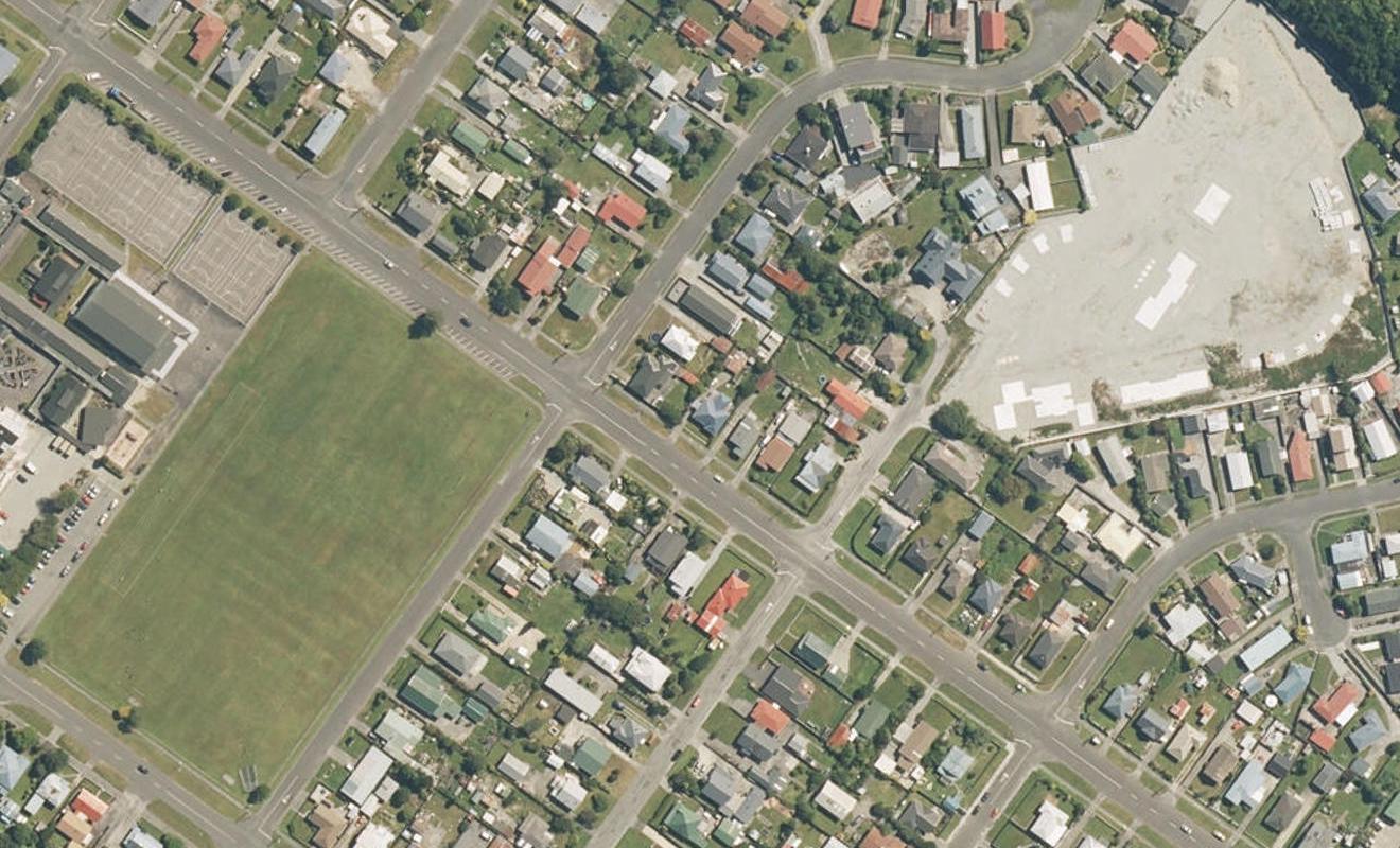 170 Park Street, Hokitika - Carousel 1