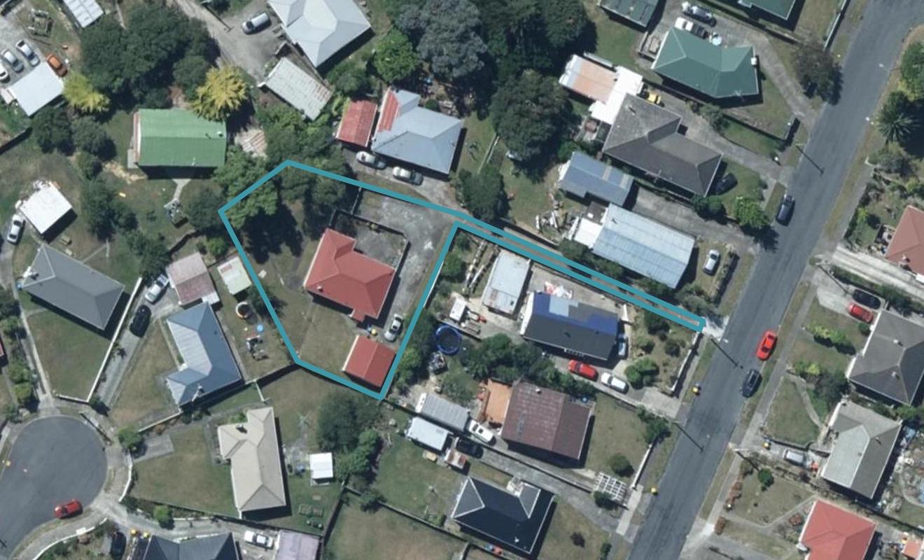 43 Fantame Street, Cannons Creek, Porirua - Carousel 1