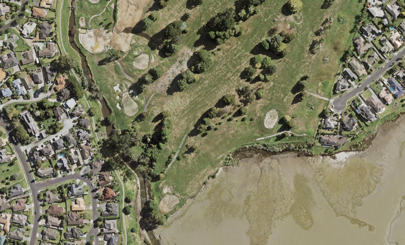 123 Waituarua Drive, Takanini, Auckland - Carousel 1