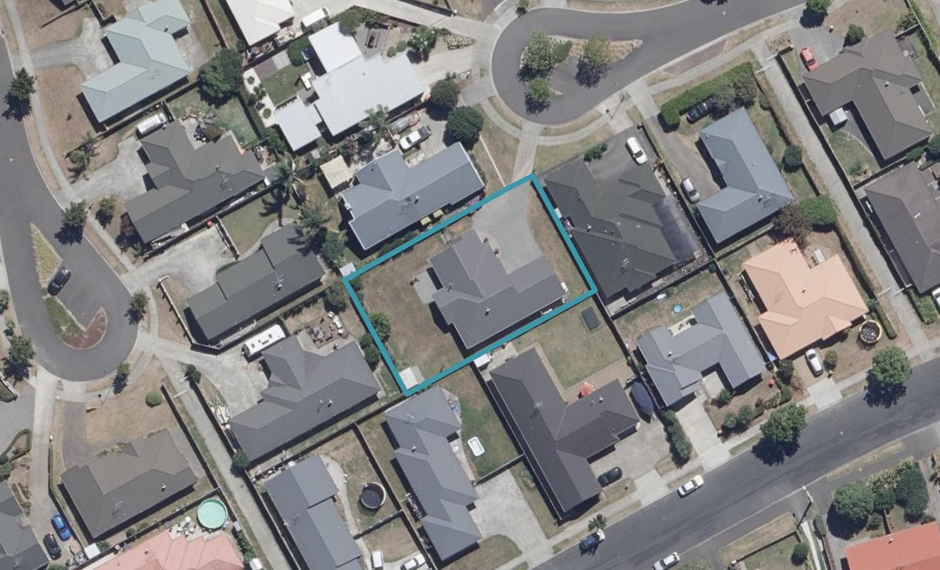 15 Cumbria Way, Hamilton East, Hamilton - Carousel 1