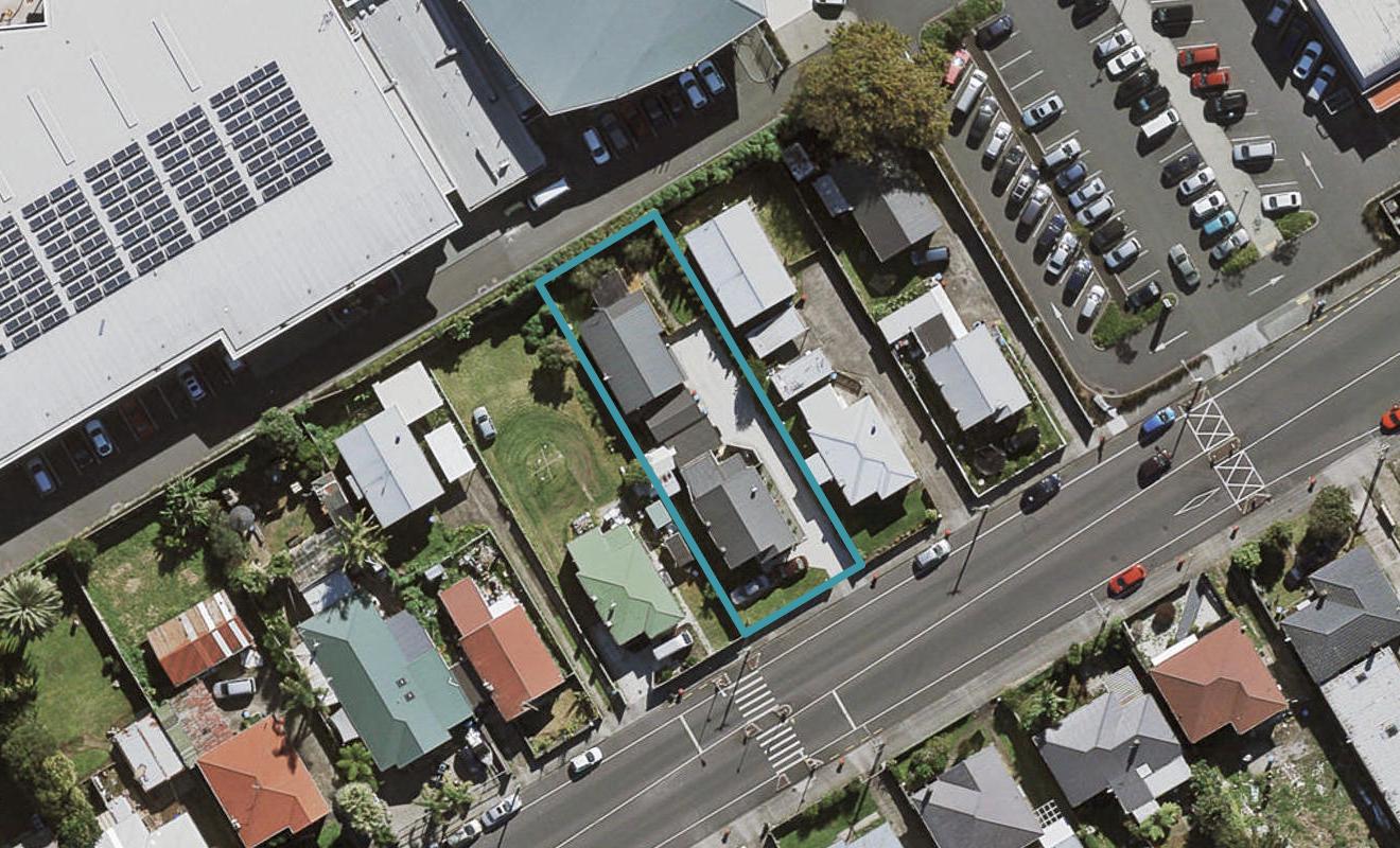 45A Hall Avenue, Otahuhu, Auckland - Carousel 1