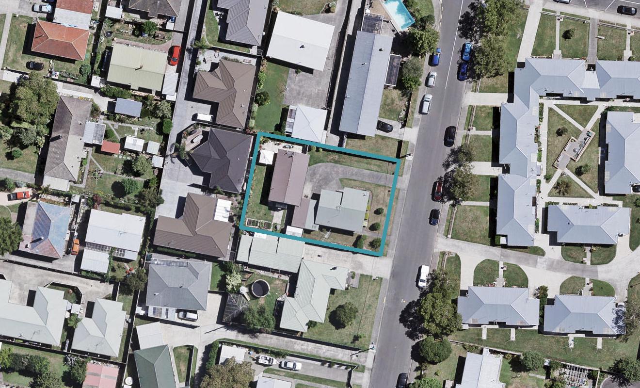 1/3 Eton Street, Taradale, Napier - Carousel 1