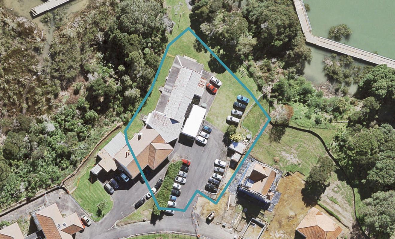 205/12 Marlborough Crescent, Hobsonville, Auckland - Carousel 1