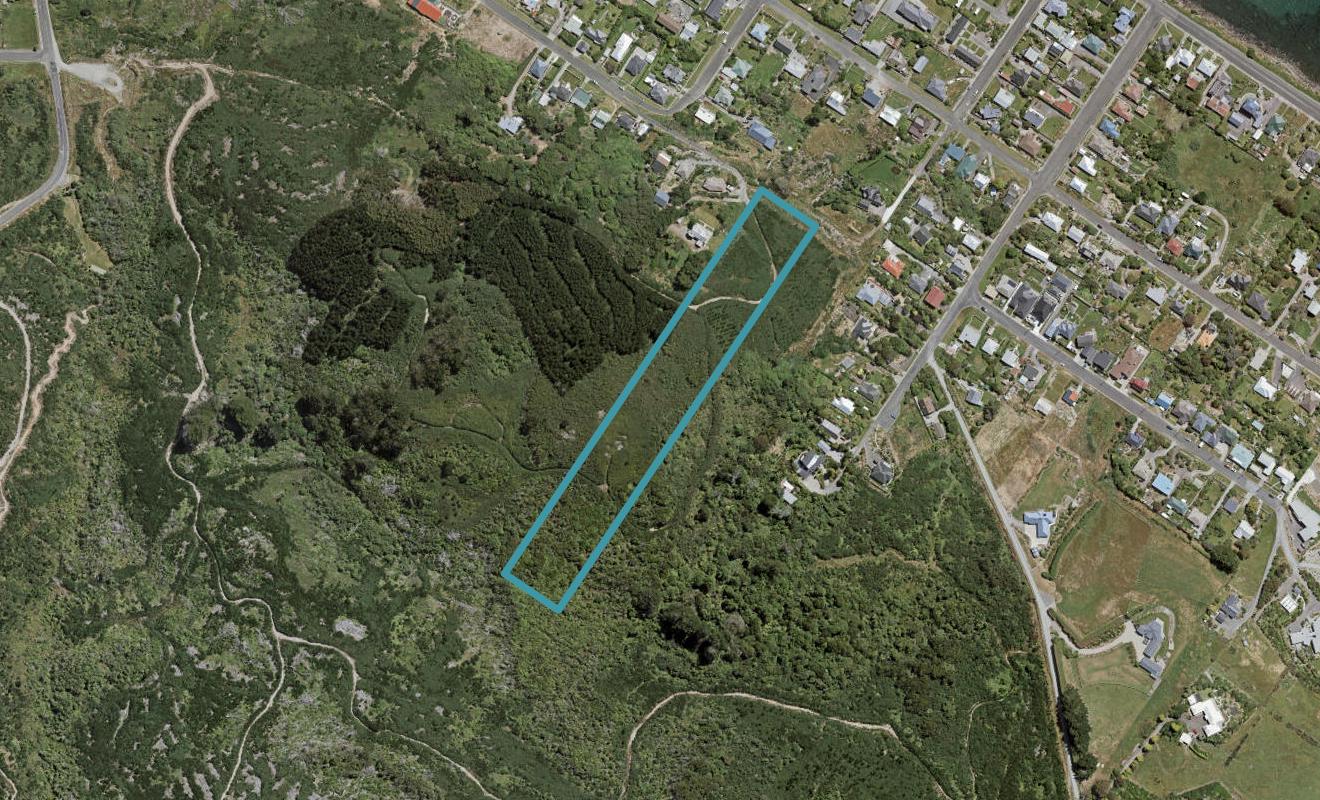 2 Elizabeth Street, Bluff - Carousel 1