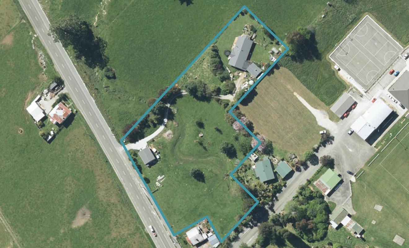 2044 Takaka Valley Highway, Takaka - Carousel 1