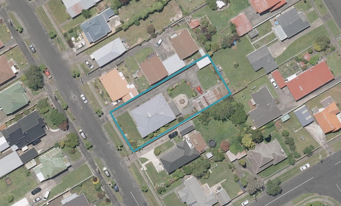 8 Moana Street, Whanganui East, Whanganui - Carousel 1