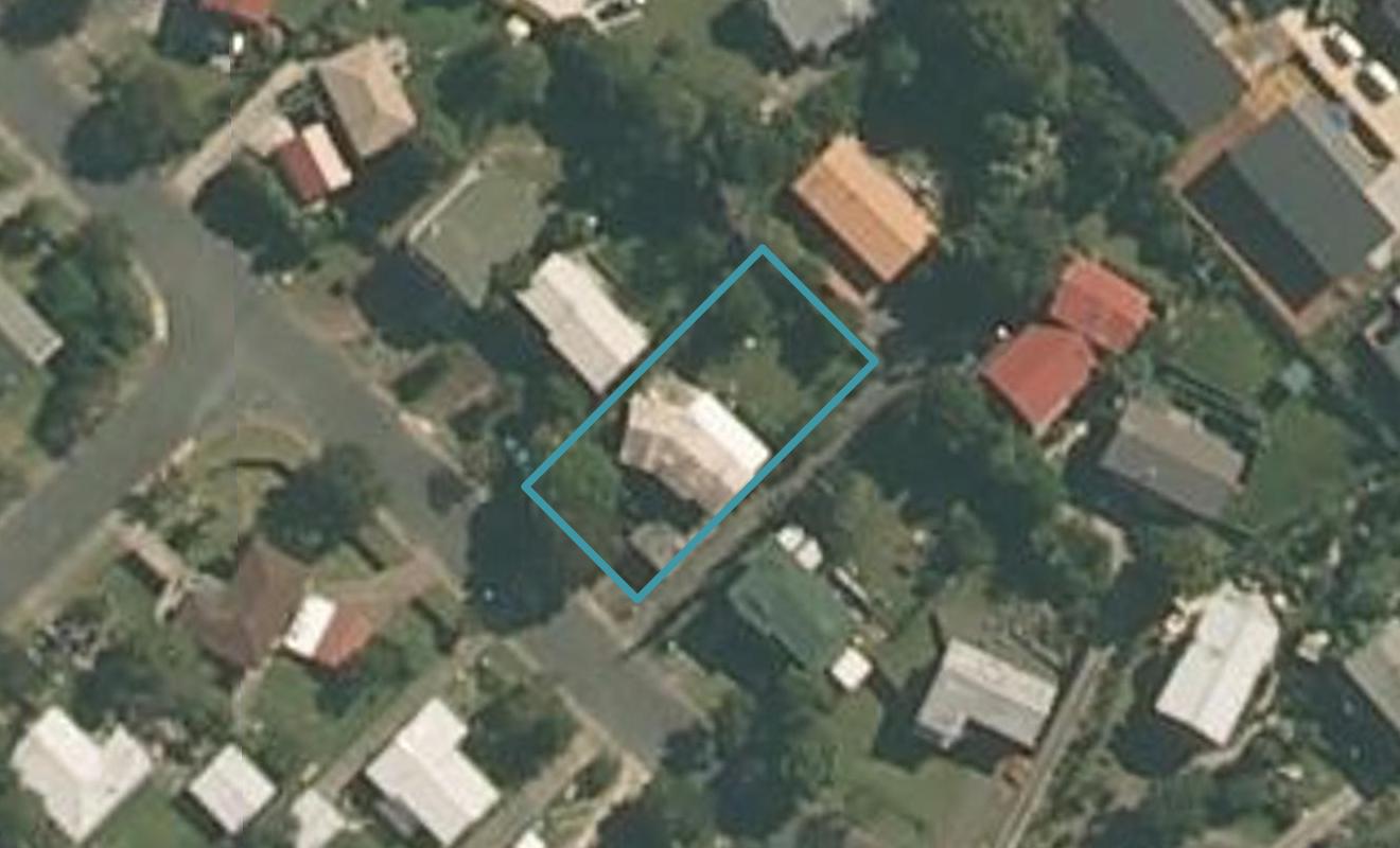 10 William Hadlow Place, Hatfields Beach, Orewa - Carousel 1