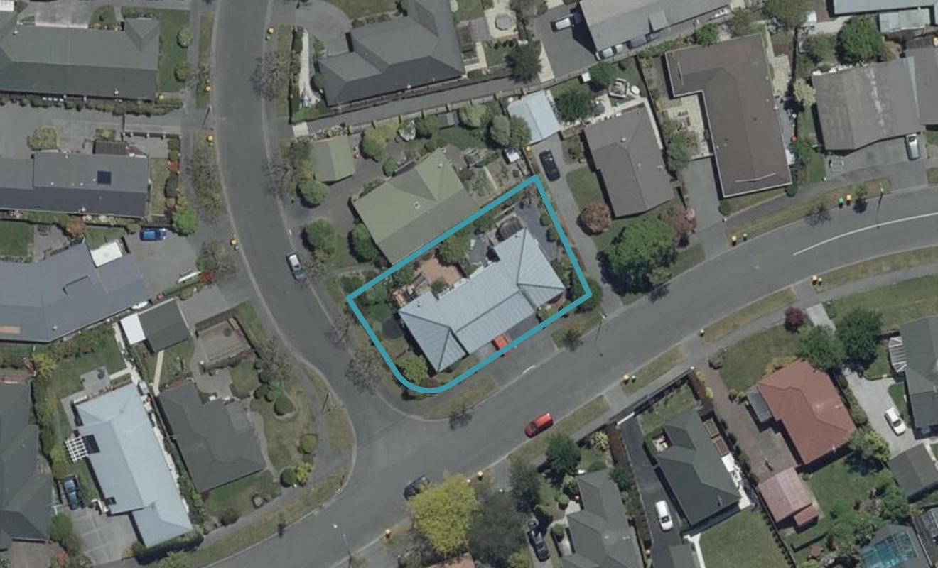 1/15 Lowry Avenue, Redwood, Christchurch - Carousel 1