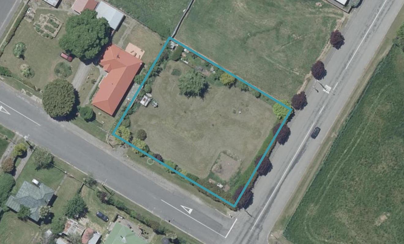 11 Leslie Street, Waiau, Waiau - Carousel 1