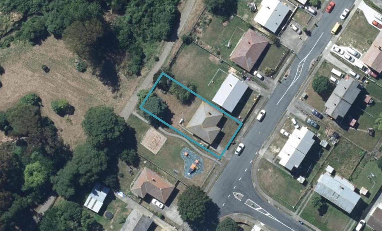 45 Waihemo Street, Waitangirua, Porirua - Carousel 1