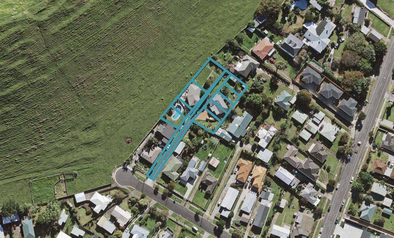 23C Putini Road, Mangere Bridge, Auckland - Carousel 1