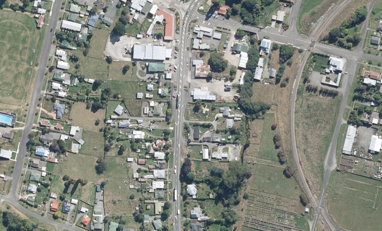 9 Milne Street, Hunterville - Carousel 1