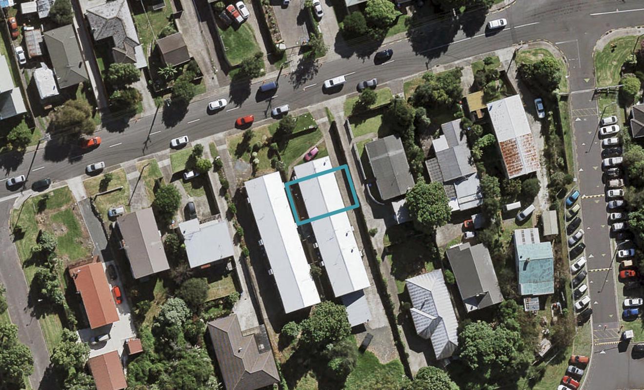 24B Leonard Road, Mount Wellington, Auckland - Carousel 1