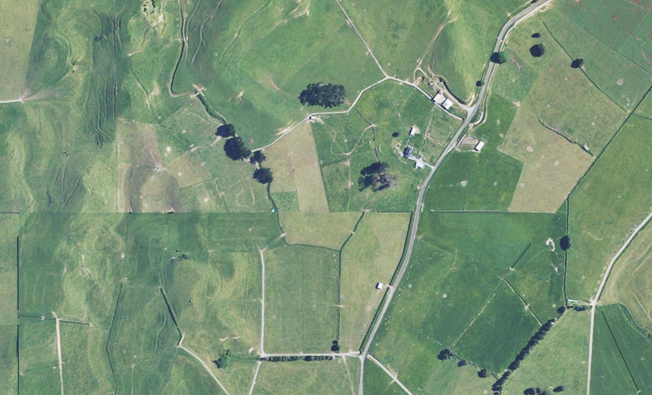 77 Gordon Road, Toko, Stratford - Carousel 1
