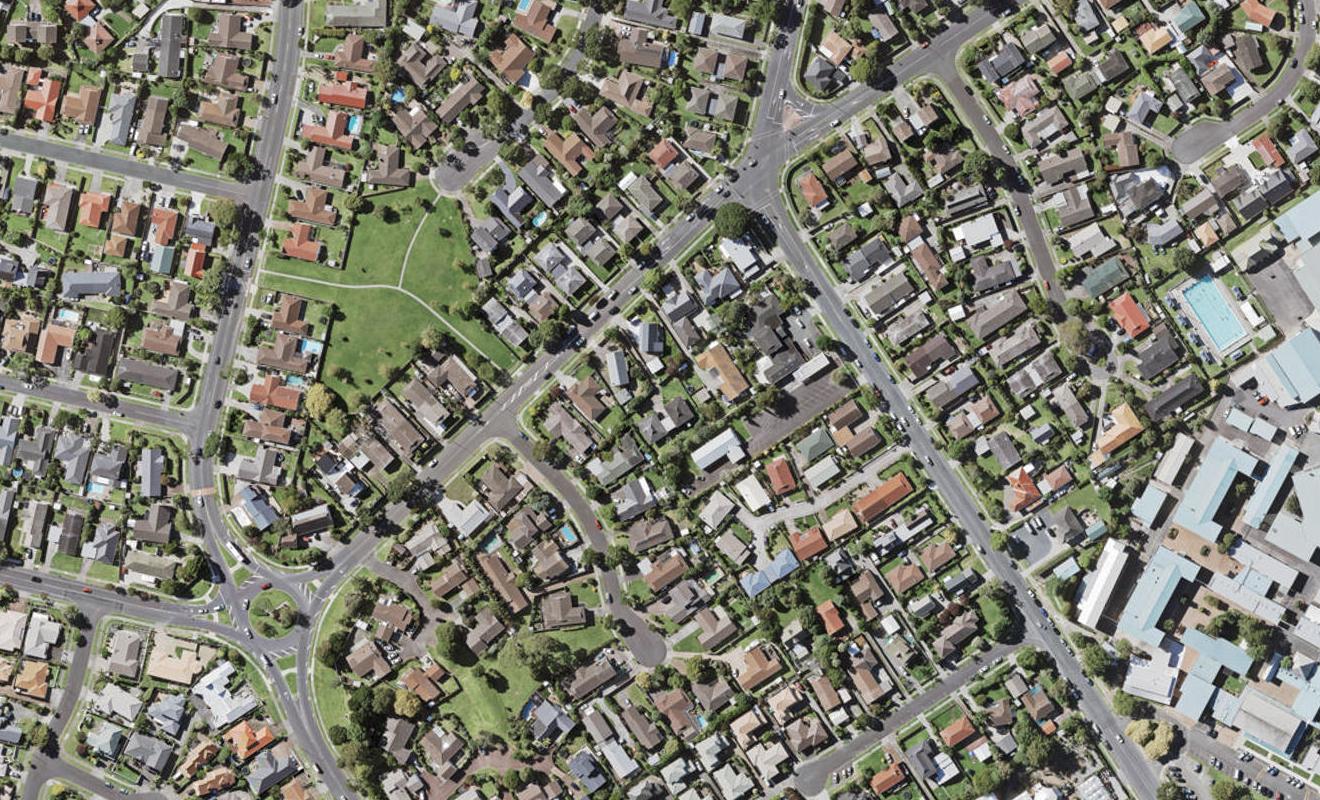 1/10 Fortunes Road, Half Moon Bay, Auckland - Carousel 1
