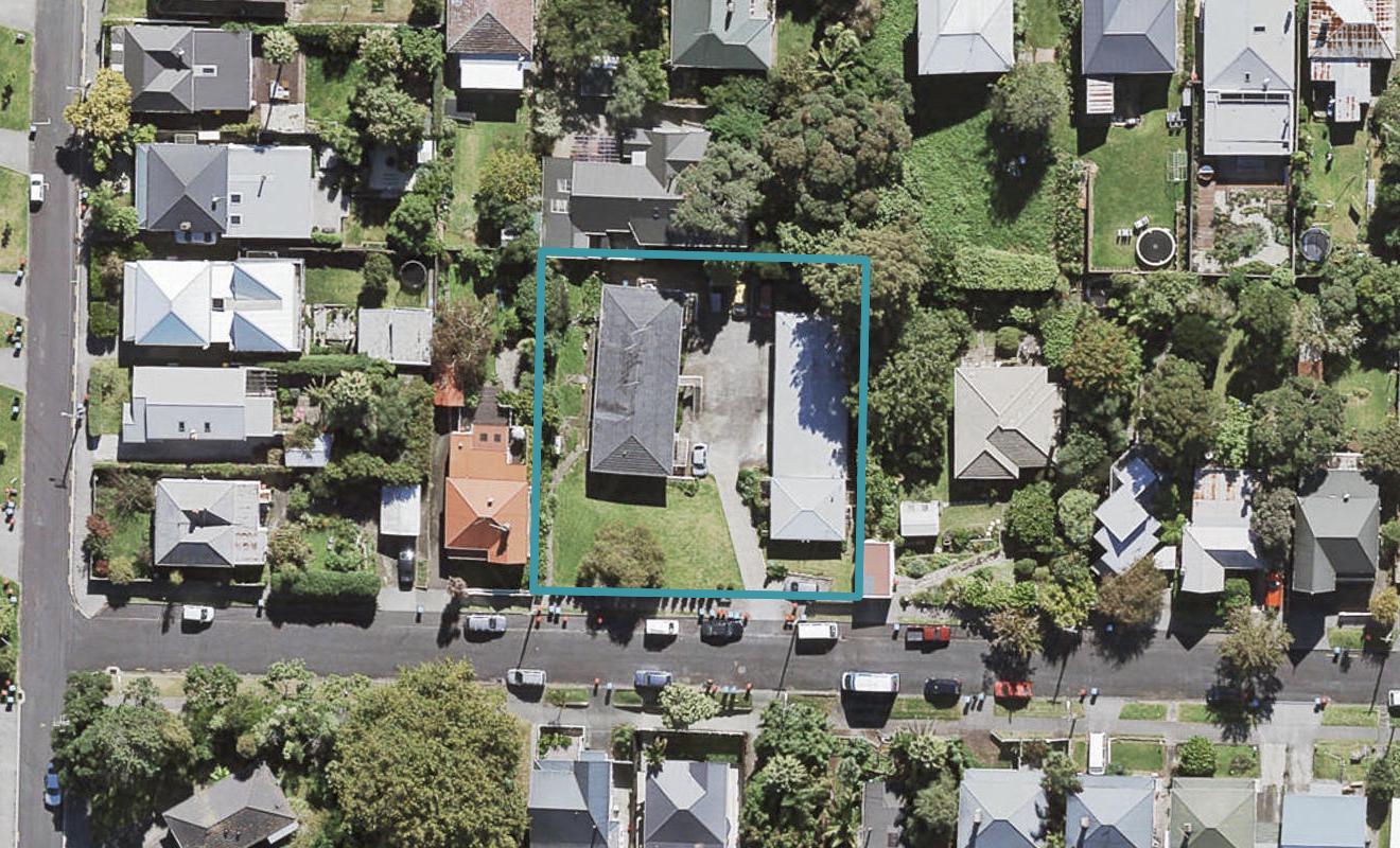 2/0 Second Avenue, Kingsland, Auckland - Carousel 1