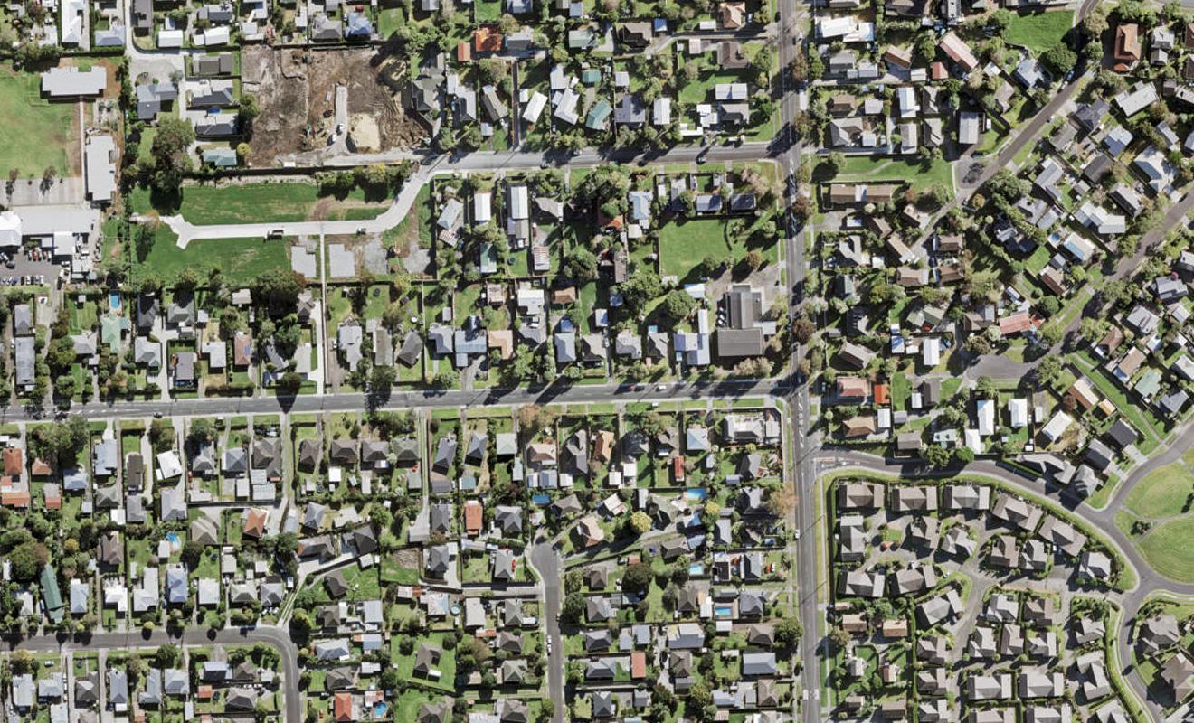 1/58 Waipani Road, Te Atatu Peninsula, Auckland - Carousel 1