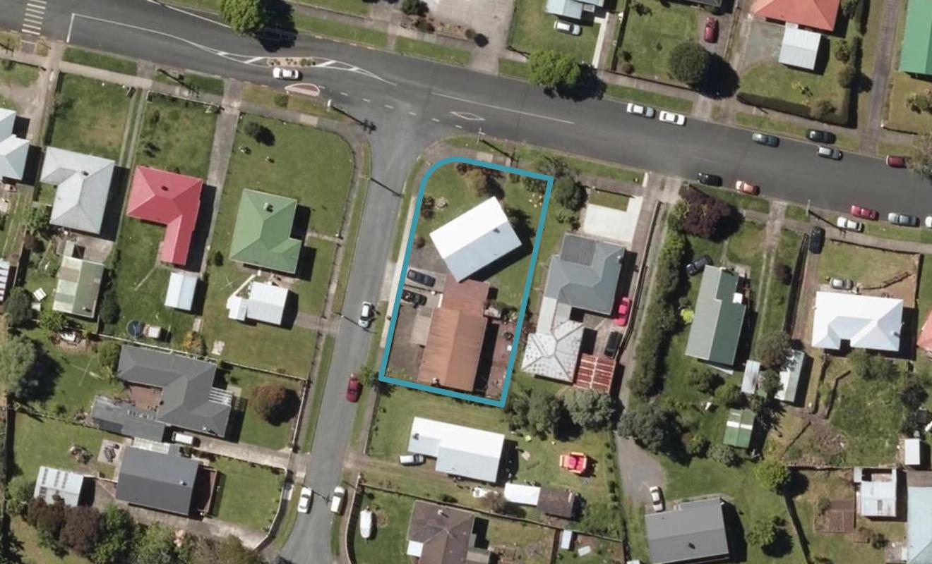 2/14 William Jones Drive, Otangarei, Whangarei - Carousel 1