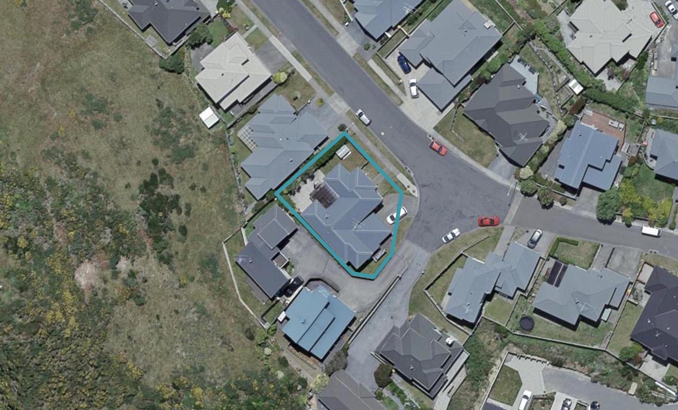 82 Erlestoke Crescent, Churton Park, Wellington - Carousel 1