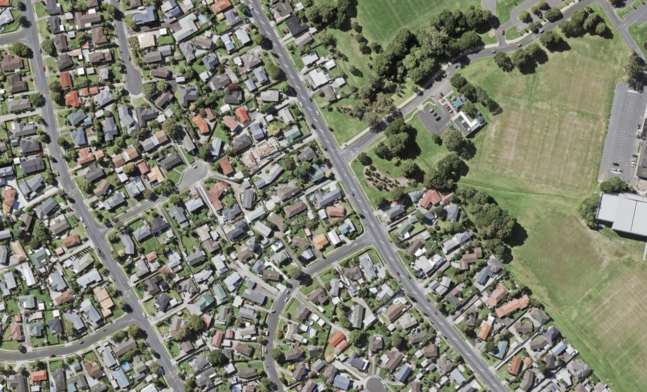 17/85 Cascades Road, Pakuranga Heights, Auckland - Carousel 1