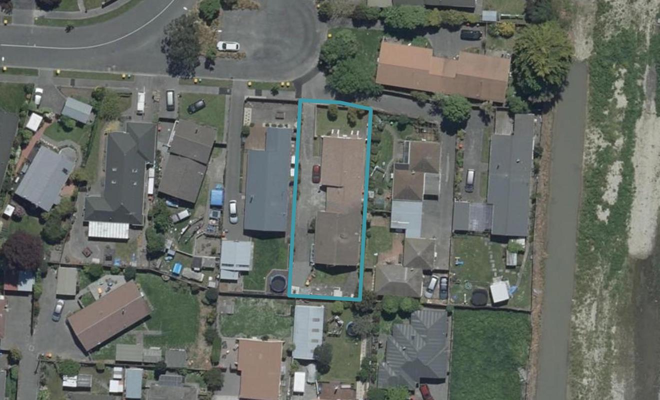 1/18 Dunbarton Street, Redwood, Christchurch - Carousel 1