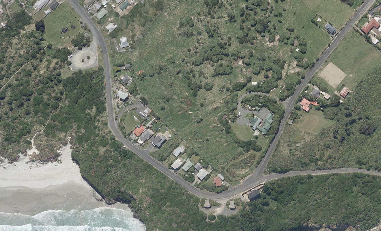 10 Sunset Terrace, Ocean Grove, Dunedin - Carousel 1