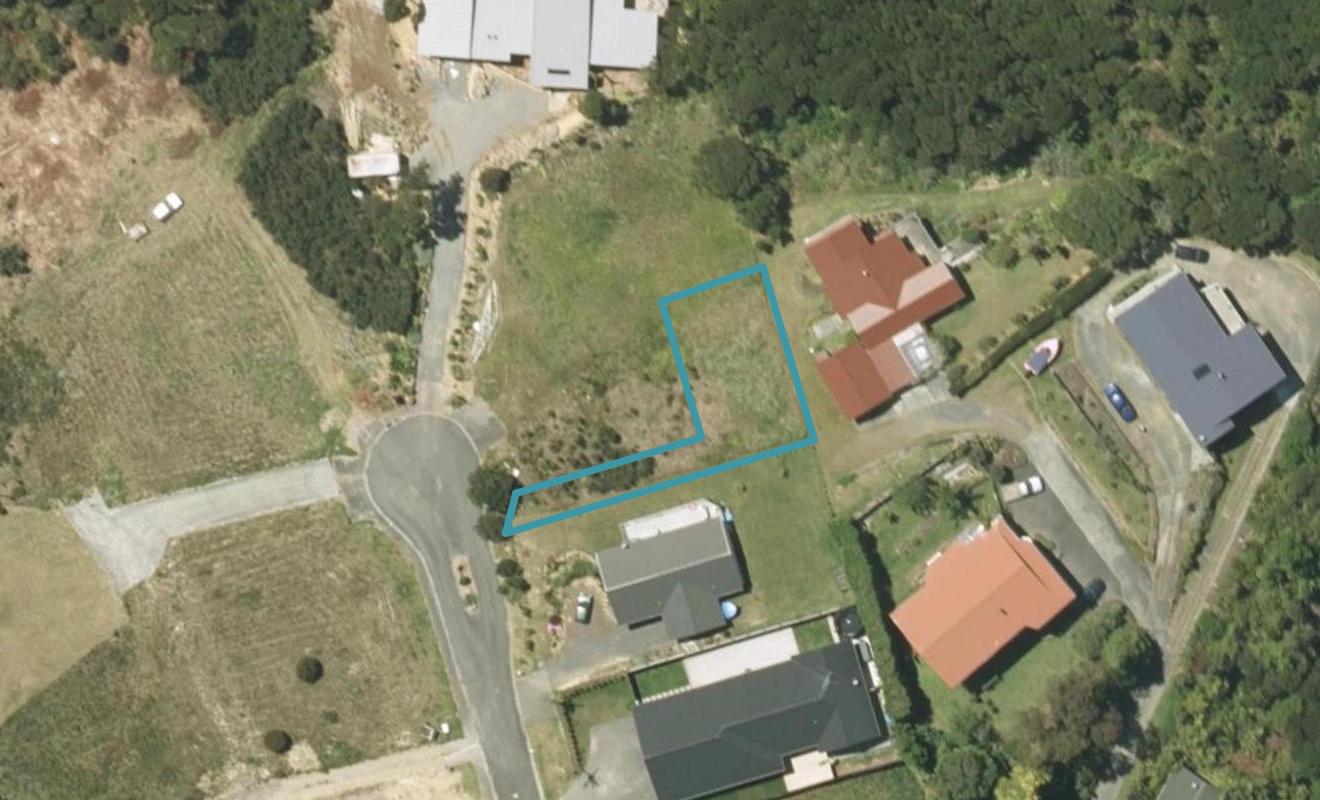 12A Waterview Place, Haruru, Haruru - Carousel 1