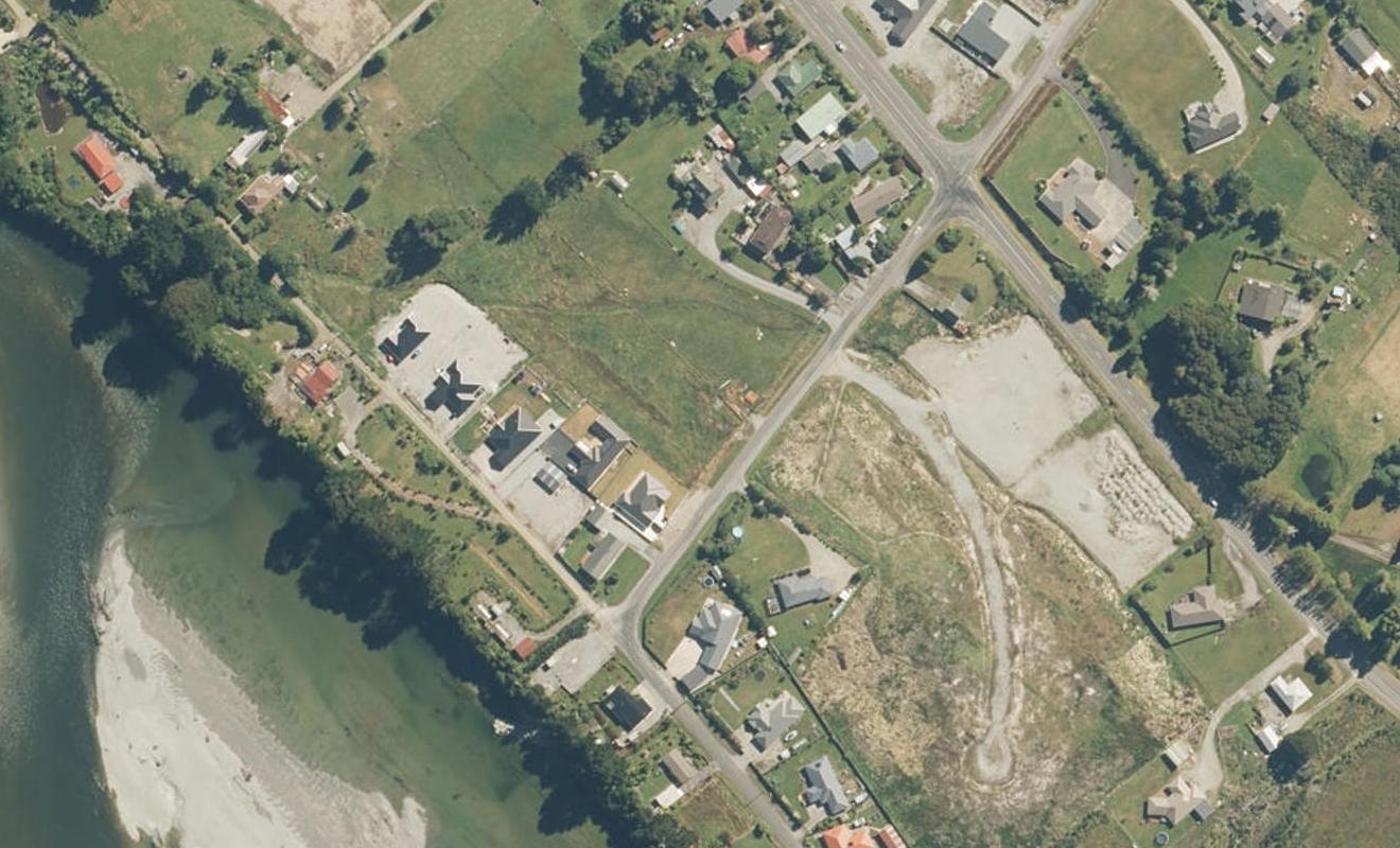 7 Pine Tree Road, Kaniere, Hokitika - Carousel 1