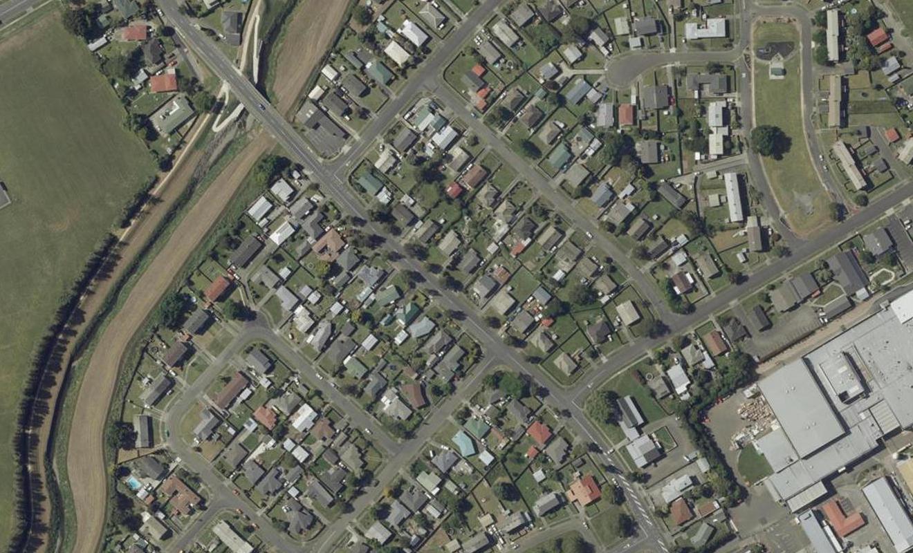 72 Highbury Avenue, Highbury, Palmerston North - Carousel 1
