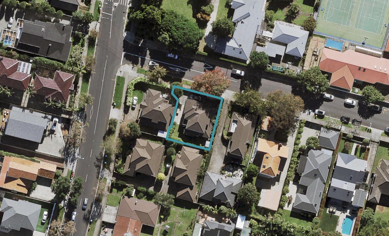 40 Banff Avenue, Epsom, Auckland - Carousel 1