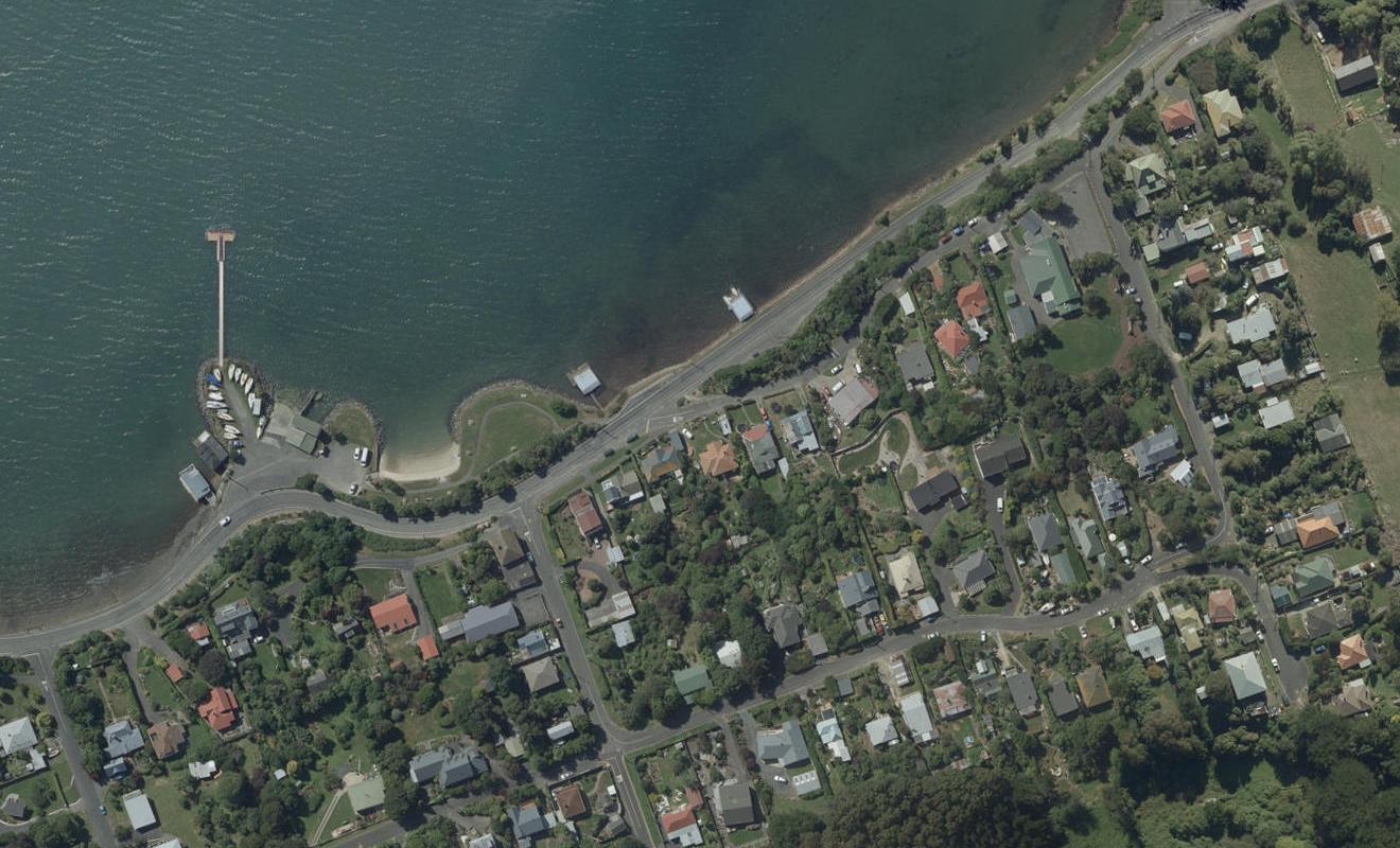 61 Greig Street, Broad Bay, Dunedin - Carousel 1