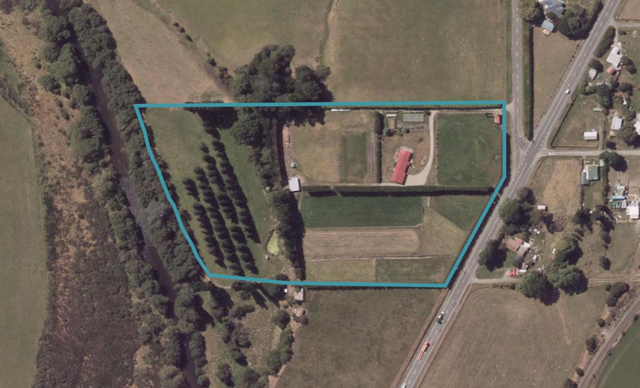5 Round Hill Road, Reidston, Oamaru - Carousel 1