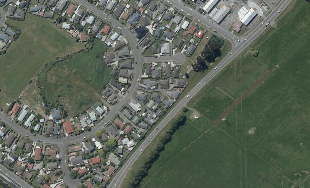49 Bayswater Crescent, Bromley, Christchurch - Carousel 1