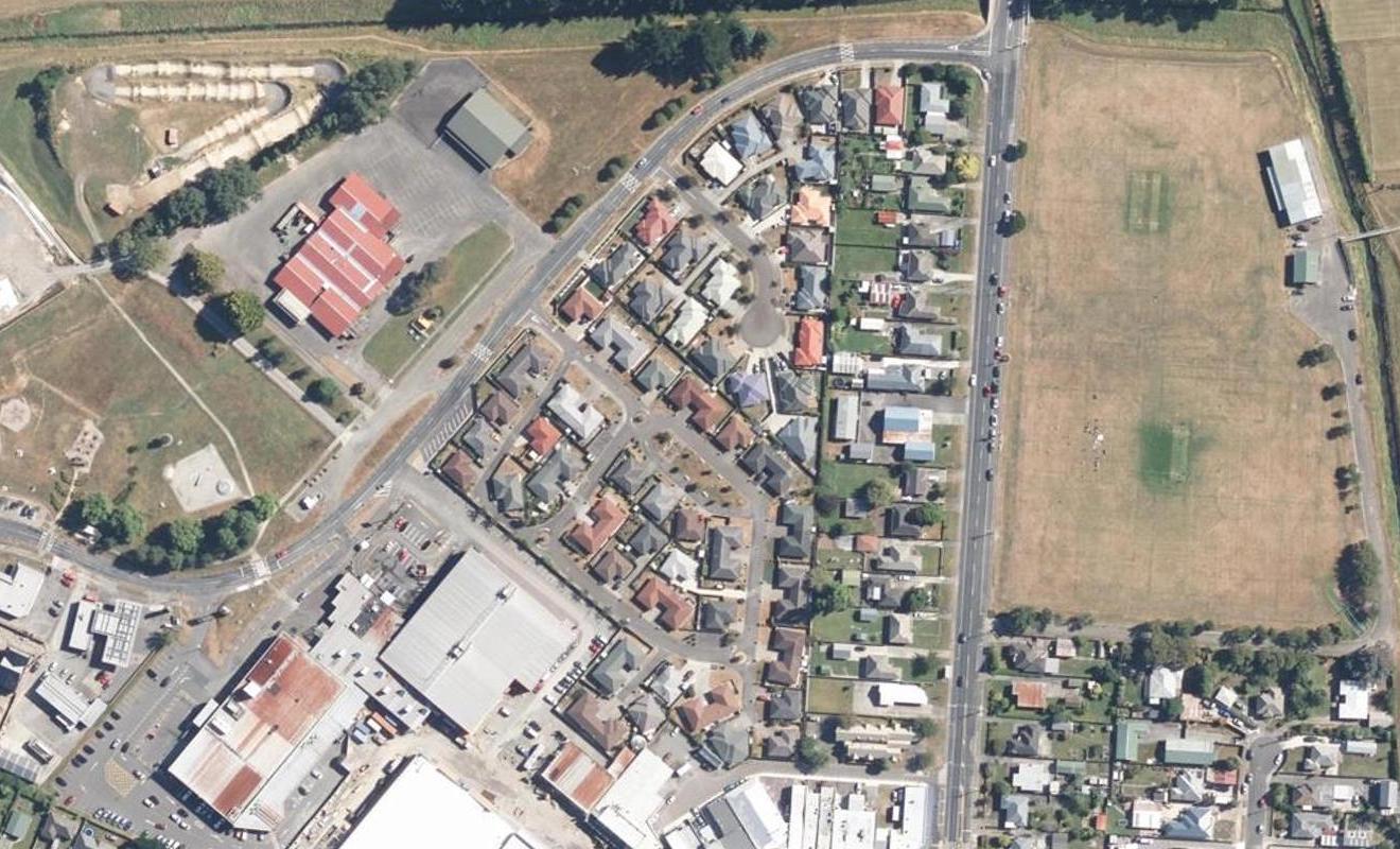 6 Woodland Mews, Wainuiomata, Lower Hutt - Carousel 1