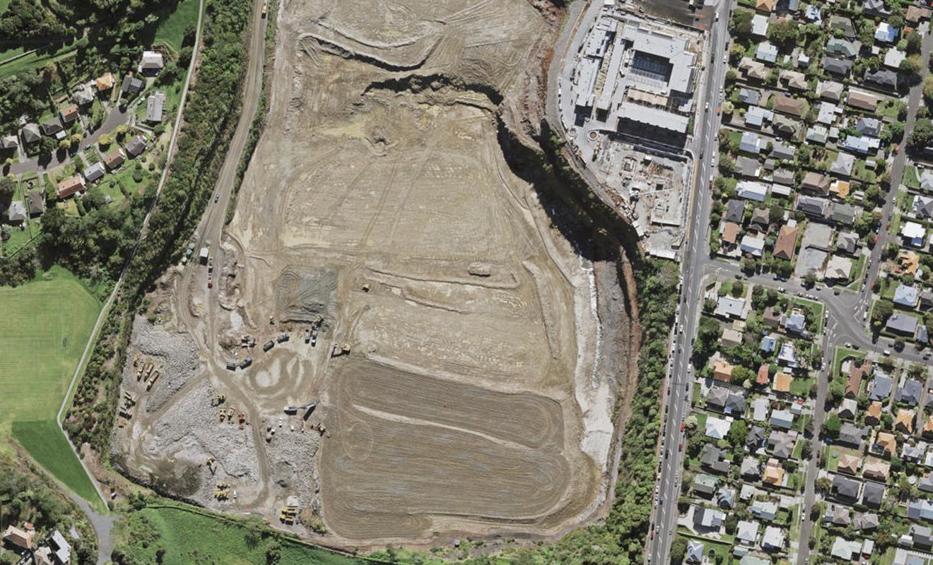 6 Te Toka A Whenua Avenue, Three Kings, Auckland - Carousel 1