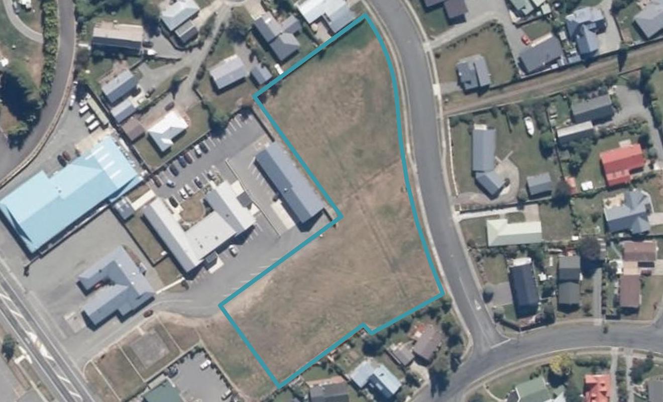 28/9 Pop Andrew Drive, TE ANAU, Te Anau - Carousel 1